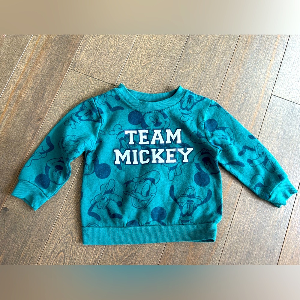 ❤️4 for $25❤️ Disney team Mickey top size 12-18 months